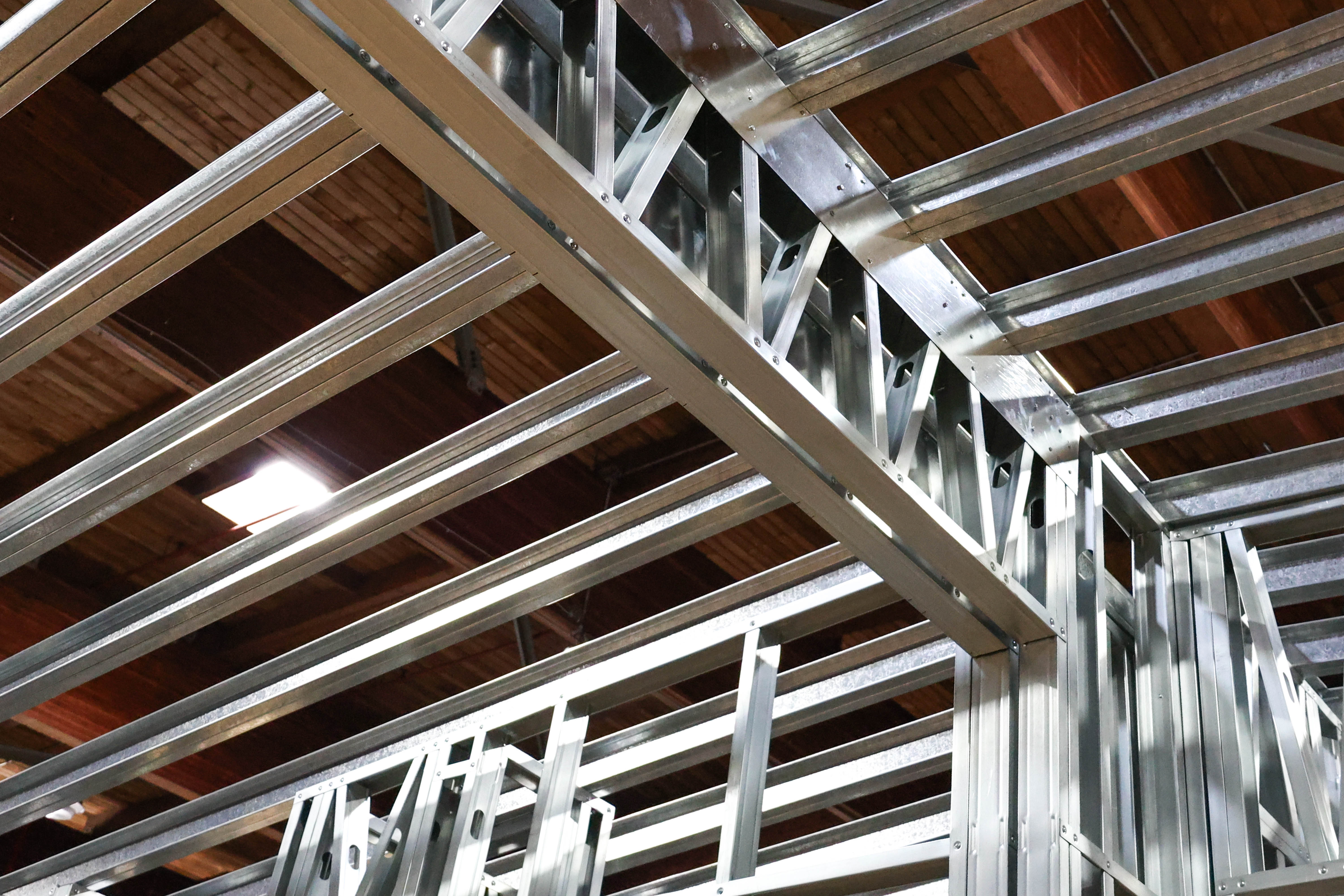 Light gauge steel framing structure